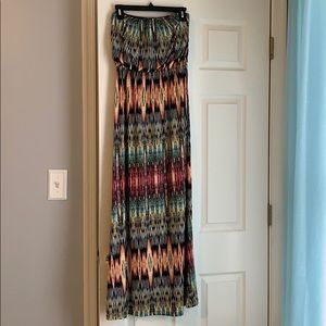 Colorful strapless maxi dress